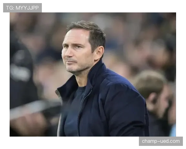 兰帕德与杰拉德如何通过分散驱动重塑中场推进逻辑